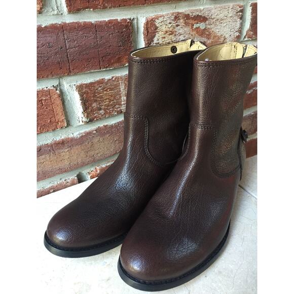 FRYE Melissa Back Zip Short Brown Antique Leather Boots 6.5 Button CLASSIC $328 - Picture 2 of 7